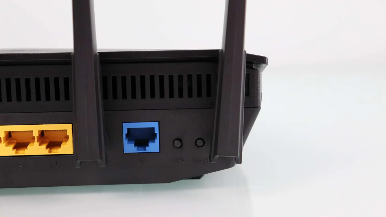 Por qué no es buena idea que reinicies tu router manualmente: así deberías hacerlo